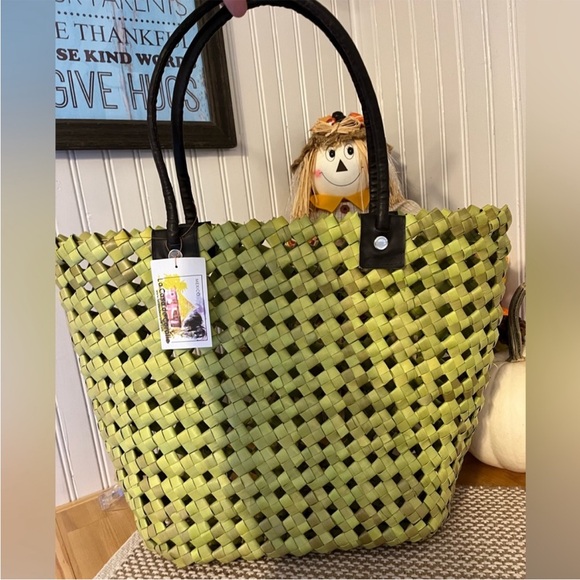 4 Bag Bundle - Picture 2 of 5